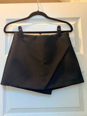 Zara Black A-Line Skort